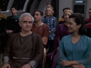 extant_StarTrek_VOY_6x13-Virtuoso_00971.jpg