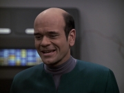 extant_StarTrek_VOY_6x13-Virtuoso_00988.jpg