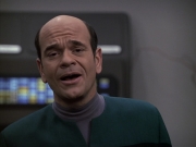 extant_StarTrek_VOY_6x13-Virtuoso_00996.jpg