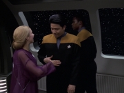 extant_StarTrek_VOY_6x13-Virtuoso_01041.jpg