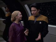 extant_StarTrek_VOY_6x13-Virtuoso_01045.jpg