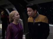 extant_StarTrek_VOY_6x13-Virtuoso_01048.jpg