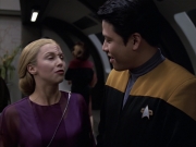 extant_StarTrek_VOY_6x13-Virtuoso_01054.jpg