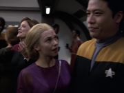extant_StarTrek_VOY_6x13-Virtuoso_01058.jpg