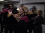 extant_StarTrek_VOY_6x13-Virtuoso_01059.jpg