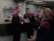 extant_StarTrek_VOY_6x13-Virtuoso_01060.jpg