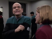 extant_StarTrek_VOY_6x13-Virtuoso_01068.jpg