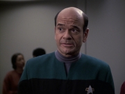 extant_StarTrek_VOY_6x13-Virtuoso_01097.jpg