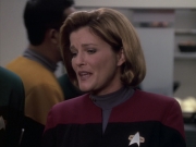 extant_StarTrek_VOY_6x13-Virtuoso_01109.jpg
