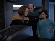 extant_StarTrek_VOY_6x13-Virtuoso_01190.jpg
