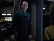 Filename=extant_StarTrek_VOY_6x13-Virtuoso_01218.jpg
Filesize=139KiB
Dimensions=1200x900
Date added=Dec 28, 2019 extant_StarTrek_VOY_6x13-Virtuoso_01218.jpg
