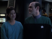 extant_StarTrek_VOY_6x13-Virtuoso_01226.jpg