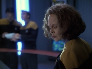 extant_StarTrek_VOY_6x13-Virtuoso_01243.jpg
