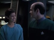 extant_StarTrek_VOY_6x13-Virtuoso_01248.jpg