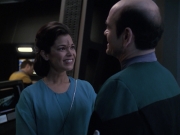 extant_StarTrek_VOY_6x13-Virtuoso_01251.jpg
