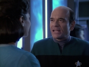 extant_StarTrek_VOY_6x13-Virtuoso_01258.jpg