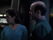 extant_StarTrek_VOY_6x13-Virtuoso_01271.jpg