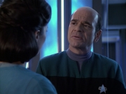 extant_StarTrek_VOY_6x13-Virtuoso_01286.jpg