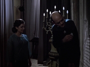 extant_StarTrek_VOY_6x13-Virtuoso_01301.jpg