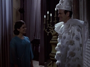 extant_StarTrek_VOY_6x13-Virtuoso_01311.jpg