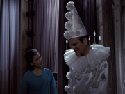 extant_StarTrek_VOY_6x13-Virtuoso_01335.jpg