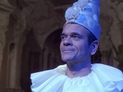 extant_StarTrek_VOY_6x13-Virtuoso_01411.jpg