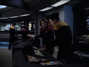extant_StarTrek_VOY_6x13-Virtuoso_01429.jpg