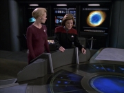 extant_StarTrek_VOY_6x13-Virtuoso_01508.jpg
