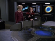 extant_StarTrek_VOY_6x13-Virtuoso_01518.jpg