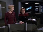 extant_StarTrek_VOY_6x13-Virtuoso_01548.jpg