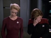 Filename=extant_StarTrek_VOY_6x13-Virtuoso_01577.jpg
Filesize=143KiB
Dimensions=1200x900
Date added=Dec 28, 2019 extant_StarTrek_VOY_6x13-Virtuoso_01577.jpg