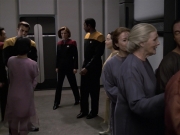 Filename=extant_StarTrek_VOY_6x13-Virtuoso_01626.jpg
Filesize=157KiB
Dimensions=1200x900
Date added=Dec 28, 2019 extant_StarTrek_VOY_6x13-Virtuoso_01626.jpg