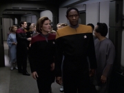 Filename=extant_StarTrek_VOY_6x13-Virtuoso_01652.jpg
Filesize=141KiB
Dimensions=1200x900
Date added=Dec 28, 2019 extant_StarTrek_VOY_6x13-Virtuoso_01652.jpg