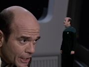 extant_StarTrek_VOY_6x13-Virtuoso_01675.jpg