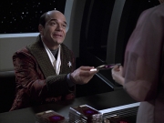 extant_StarTrek_VOY_6x13-Virtuoso_01709.jpg