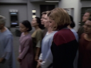 extant_StarTrek_VOY_6x13-Virtuoso_01731.jpg