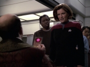 Filename=extant_StarTrek_VOY_6x13-Virtuoso_01739.jpg
Filesize=159KiB
Dimensions=1200x900
Date added=Dec 28, 2019 extant_StarTrek_VOY_6x13-Virtuoso_01739.jpg