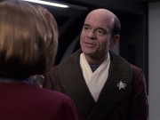 extant_StarTrek_VOY_6x13-Virtuoso_01775.jpg