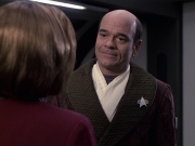 extant_StarTrek_VOY_6x13-Virtuoso_01800.jpg