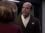 extant_StarTrek_VOY_6x13-Virtuoso_01801.jpg