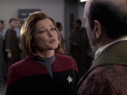 extant_StarTrek_VOY_6x13-Virtuoso_01807.jpg