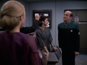 Filename=extant_StarTrek_VOY_6x13-Virtuoso_01844.jpg
Filesize=159KiB
Dimensions=1200x900
Date added=Dec 28, 2019 extant_StarTrek_VOY_6x13-Virtuoso_01844.jpg