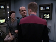 extant_StarTrek_VOY_6x13-Virtuoso_01863.jpg