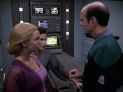 extant_StarTrek_VOY_6x13-Virtuoso_01880.jpg