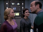 extant_StarTrek_VOY_6x13-Virtuoso_01883.jpg