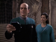 extant_StarTrek_VOY_6x13-Virtuoso_01953.jpg