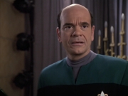 extant_StarTrek_VOY_6x13-Virtuoso_01965.jpg