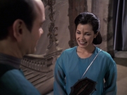 extant_StarTrek_VOY_6x13-Virtuoso_01989.jpg