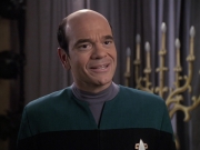 extant_StarTrek_VOY_6x13-Virtuoso_02017.jpg