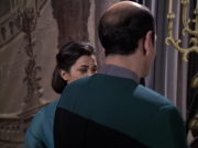 extant_StarTrek_VOY_6x13-Virtuoso_02034.jpg